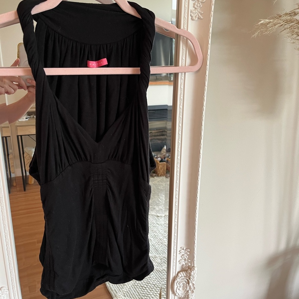 Black Sleeveless Top
